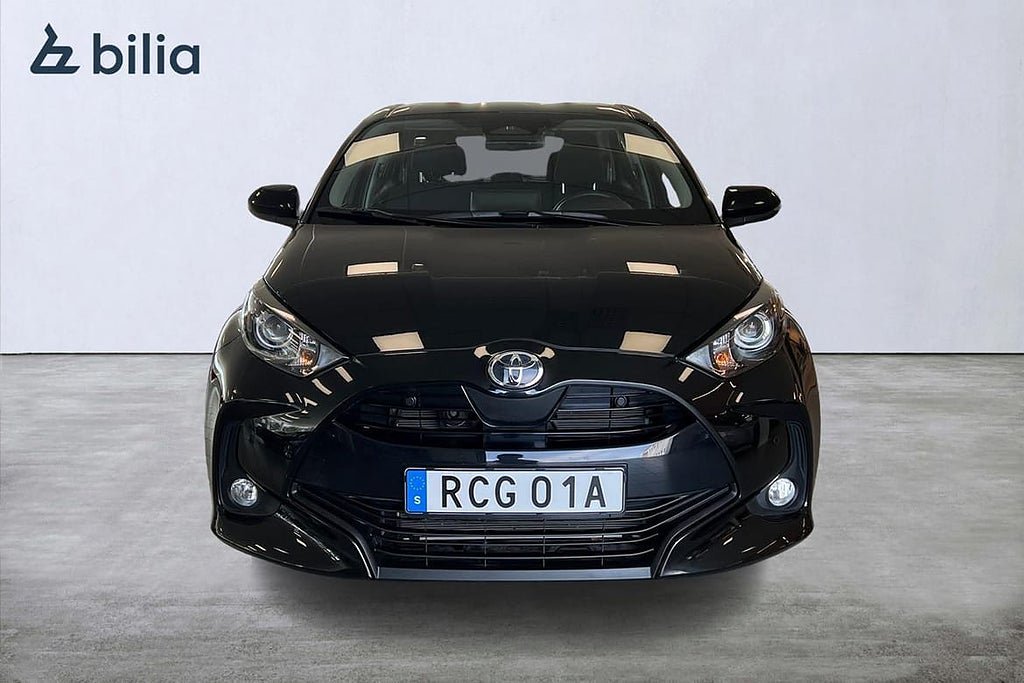 Vehicle Image 6