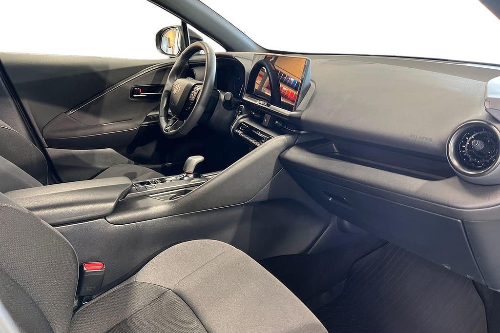 Vehicle Image 7