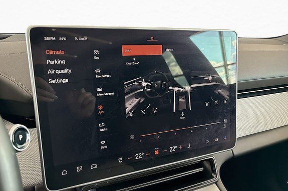 Vehicle Image 30