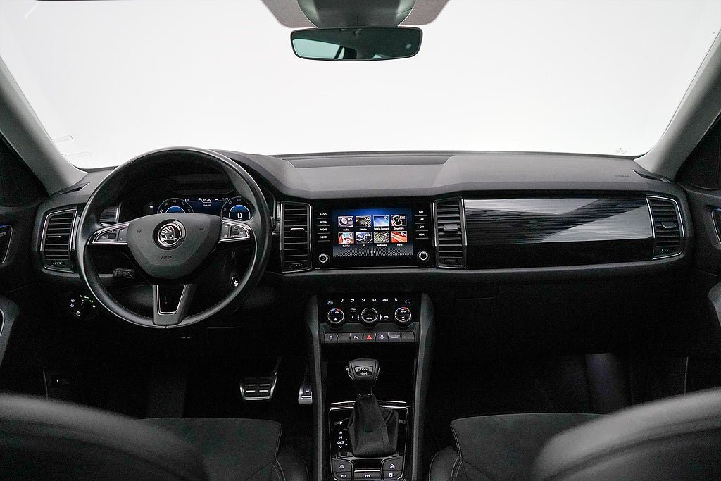 Vehicle Image 17