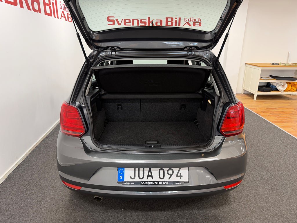 Vehicle Image 15