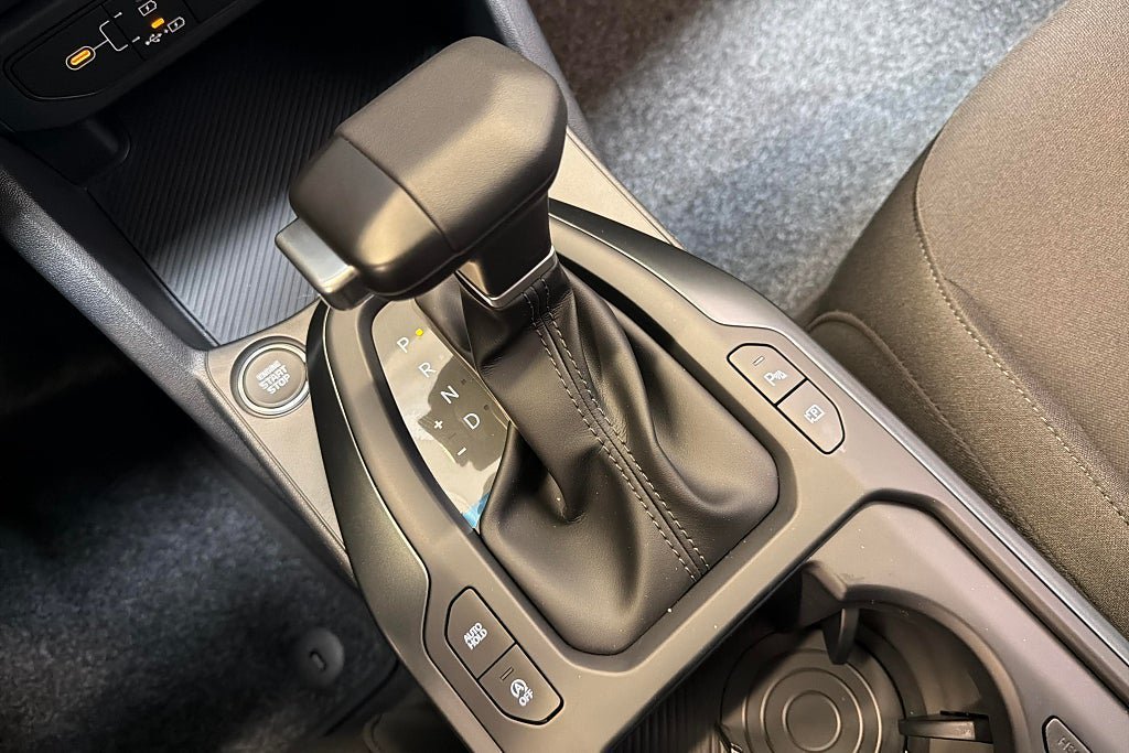 Vehicle Image 12