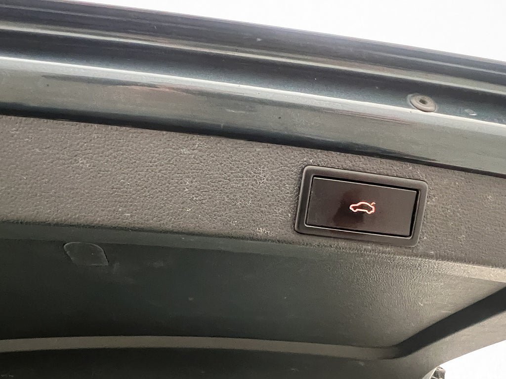 Vehicle Image 27