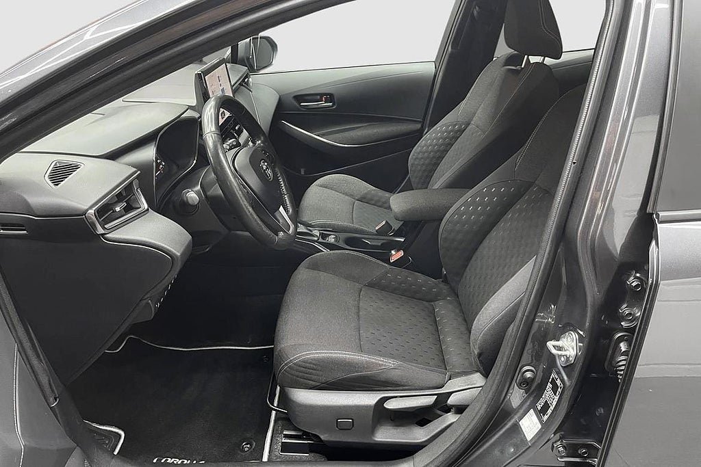 Vehicle Image 14