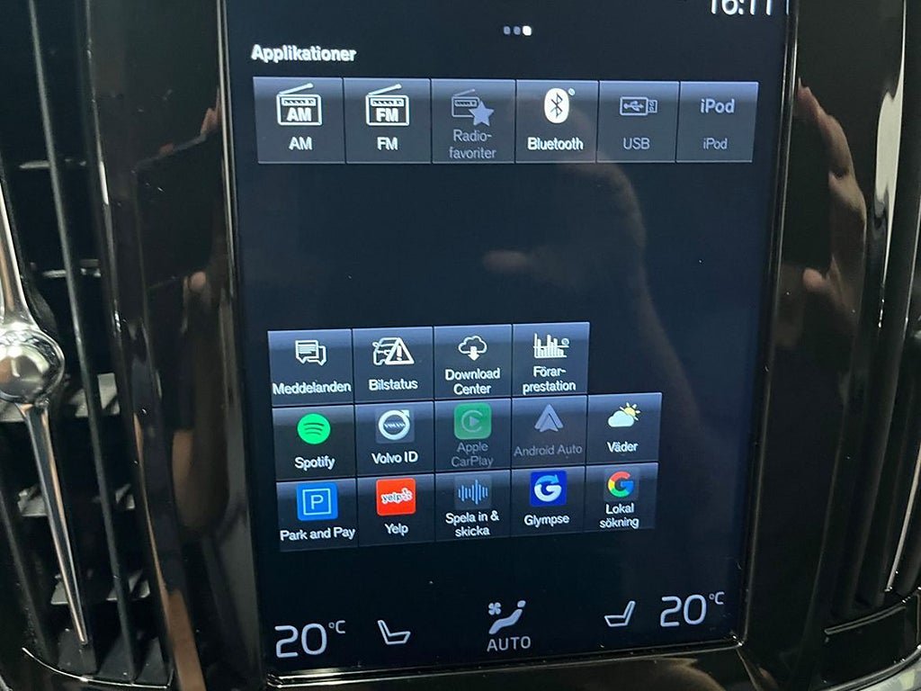 Vehicle Image 23
