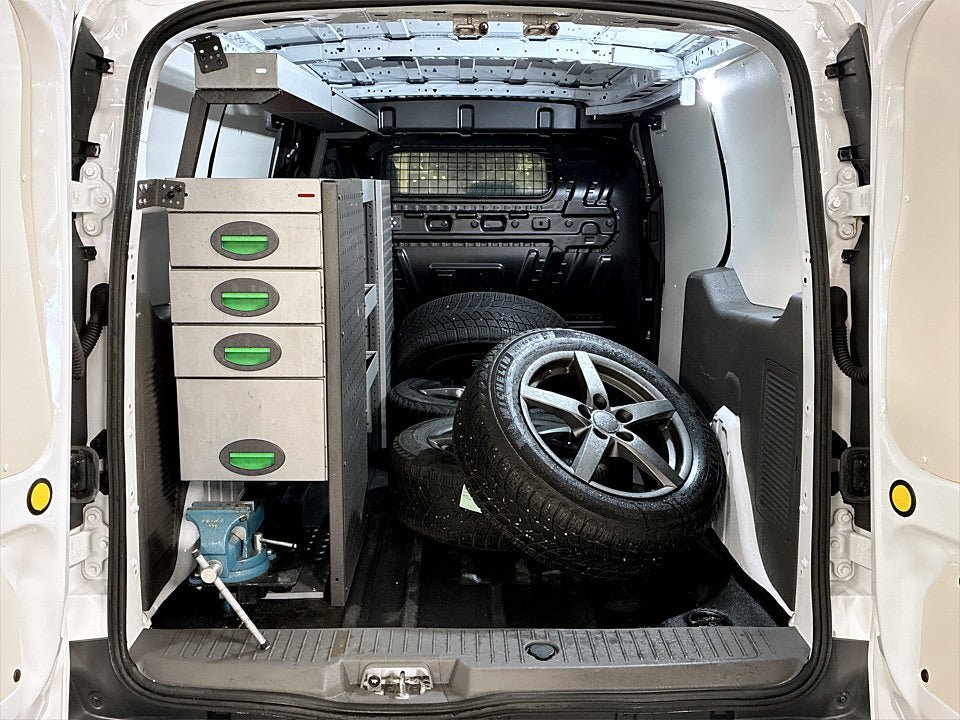 Vehicle Image 18