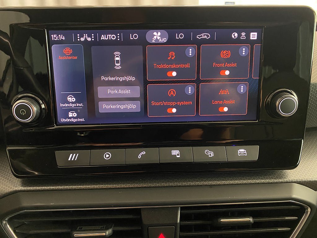 Vehicle Image 12