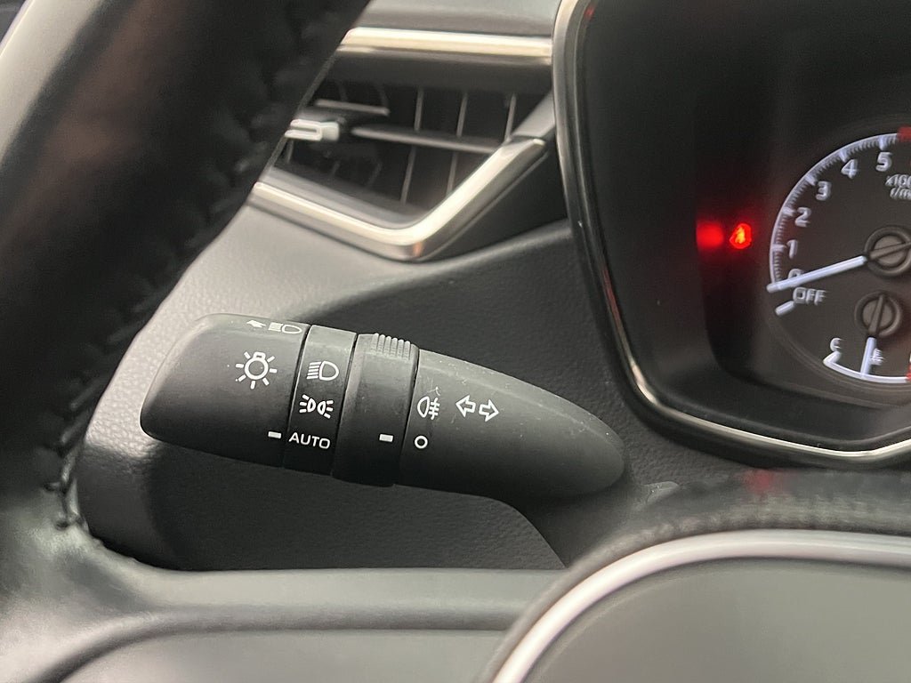 Vehicle Image 26