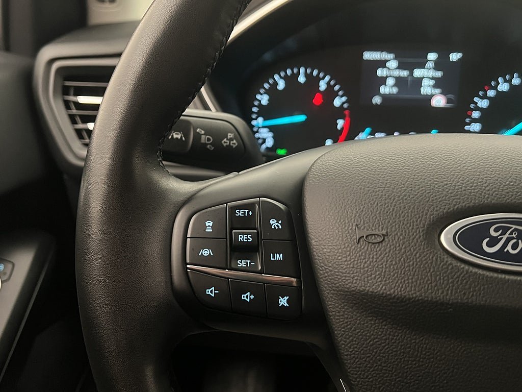 Vehicle Image 27