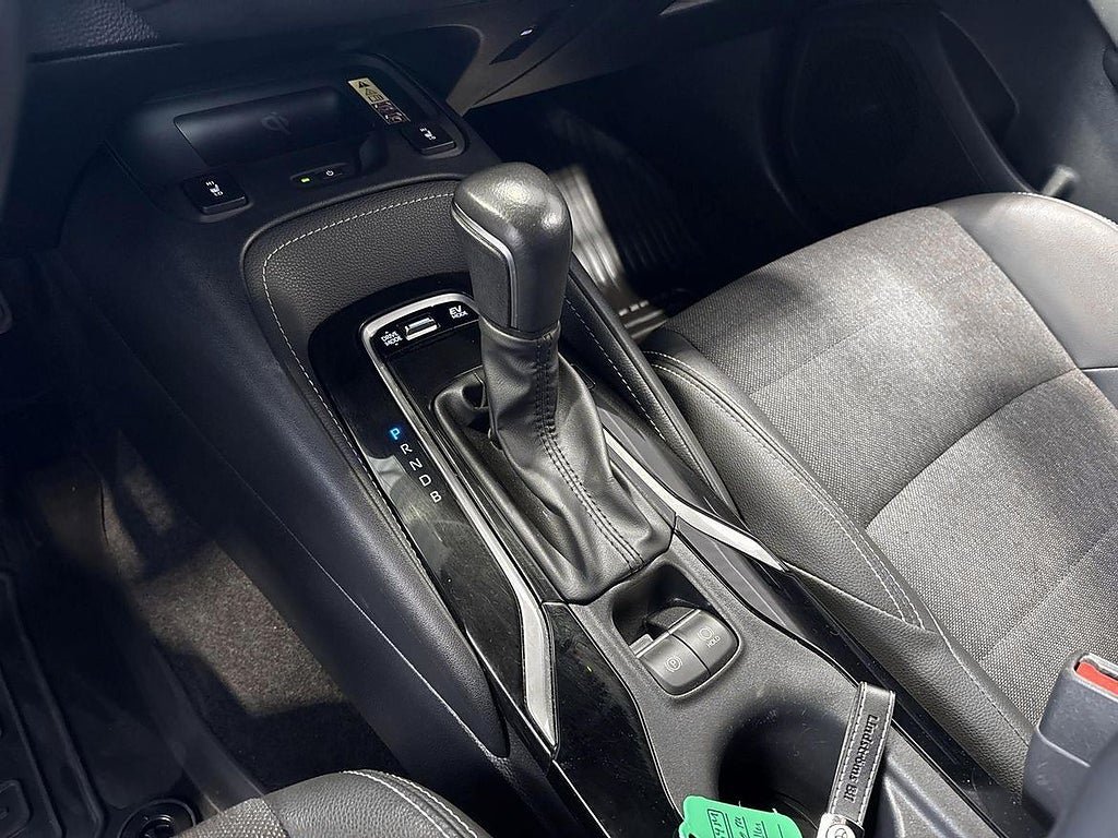 Vehicle Image 18
