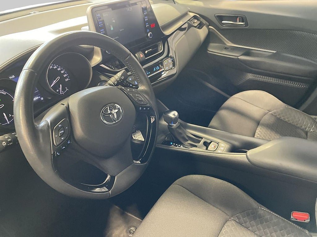Vehicle Image 14