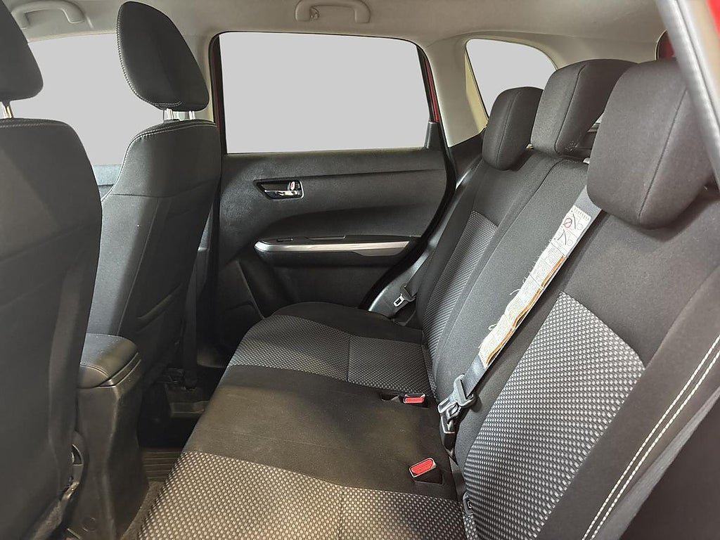 Vehicle Image 10