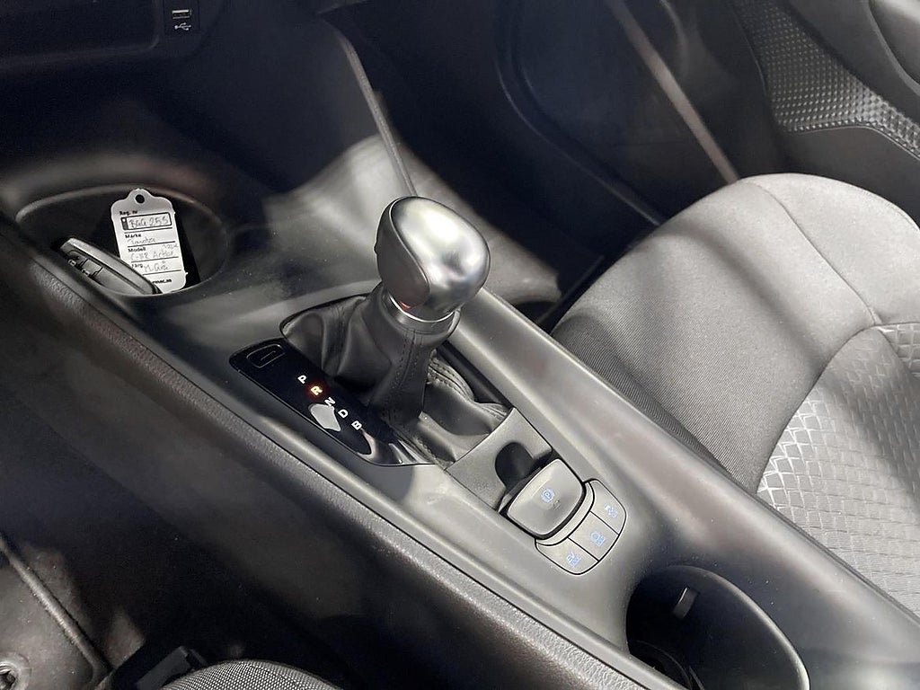 Vehicle Image 18