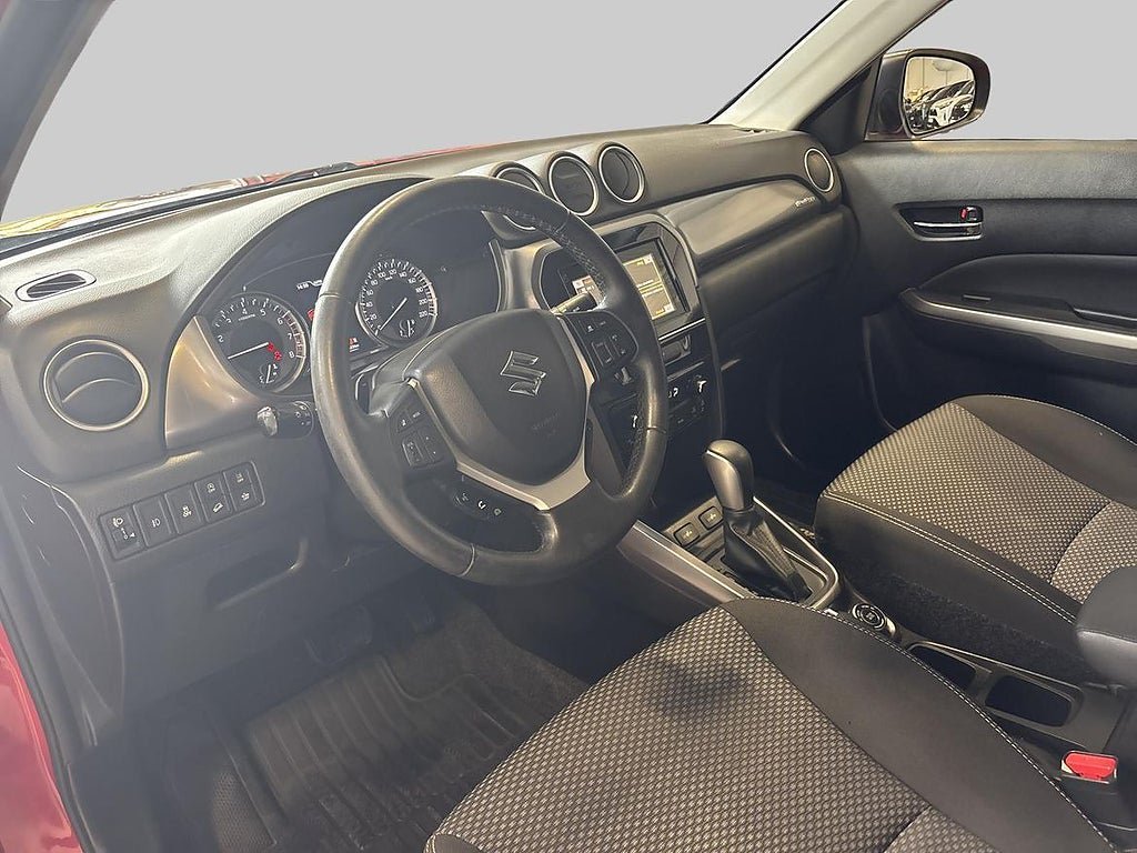 Vehicle Image 13