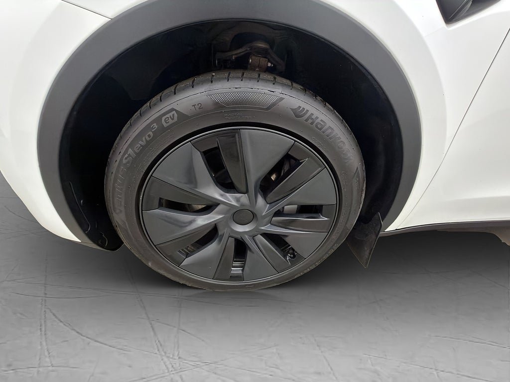 Vehicle Image 31