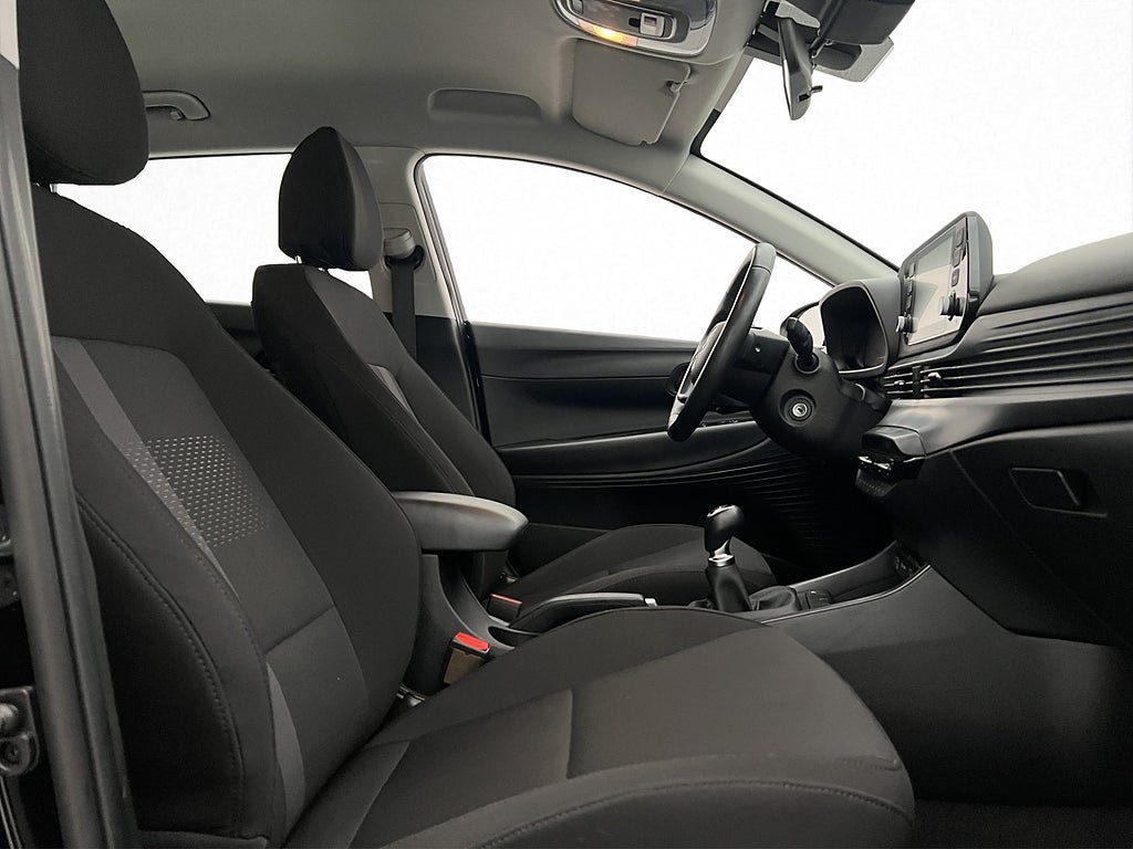 Vehicle Image 23