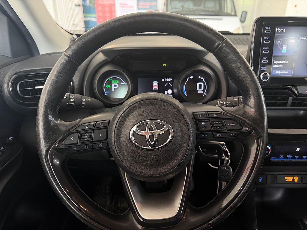 Vehicle Image 13