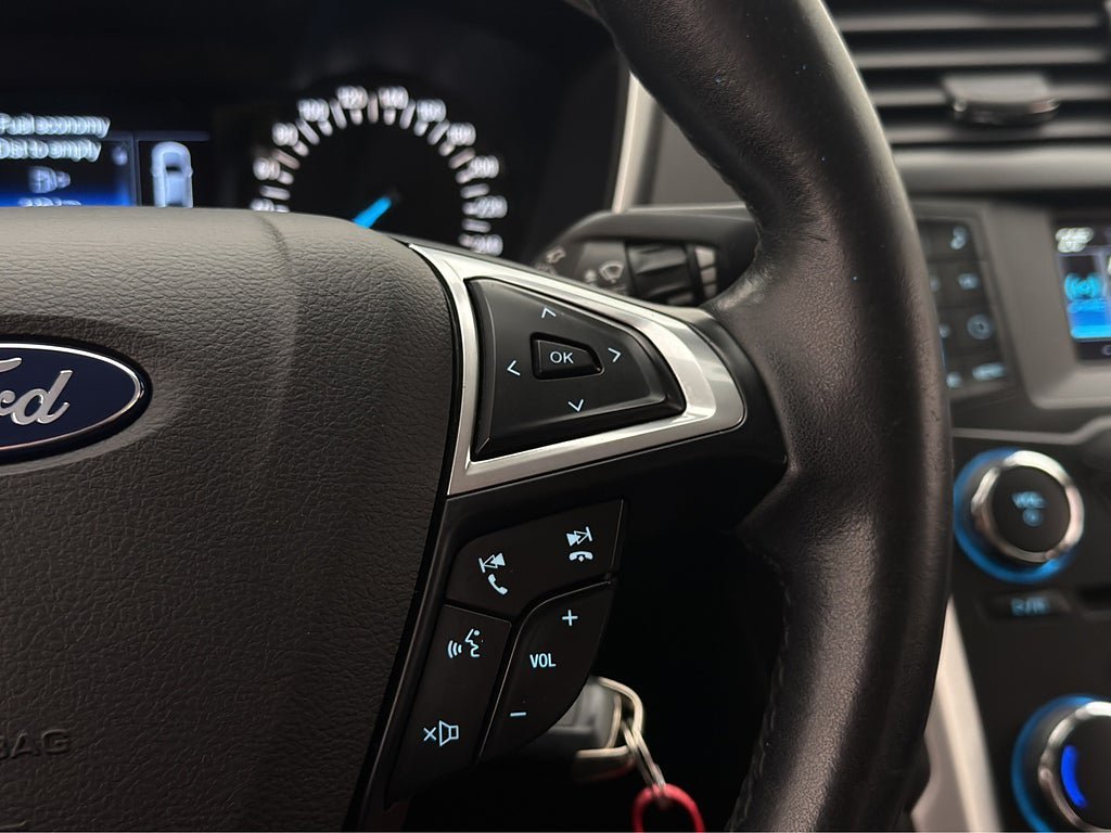 Vehicle Image 17