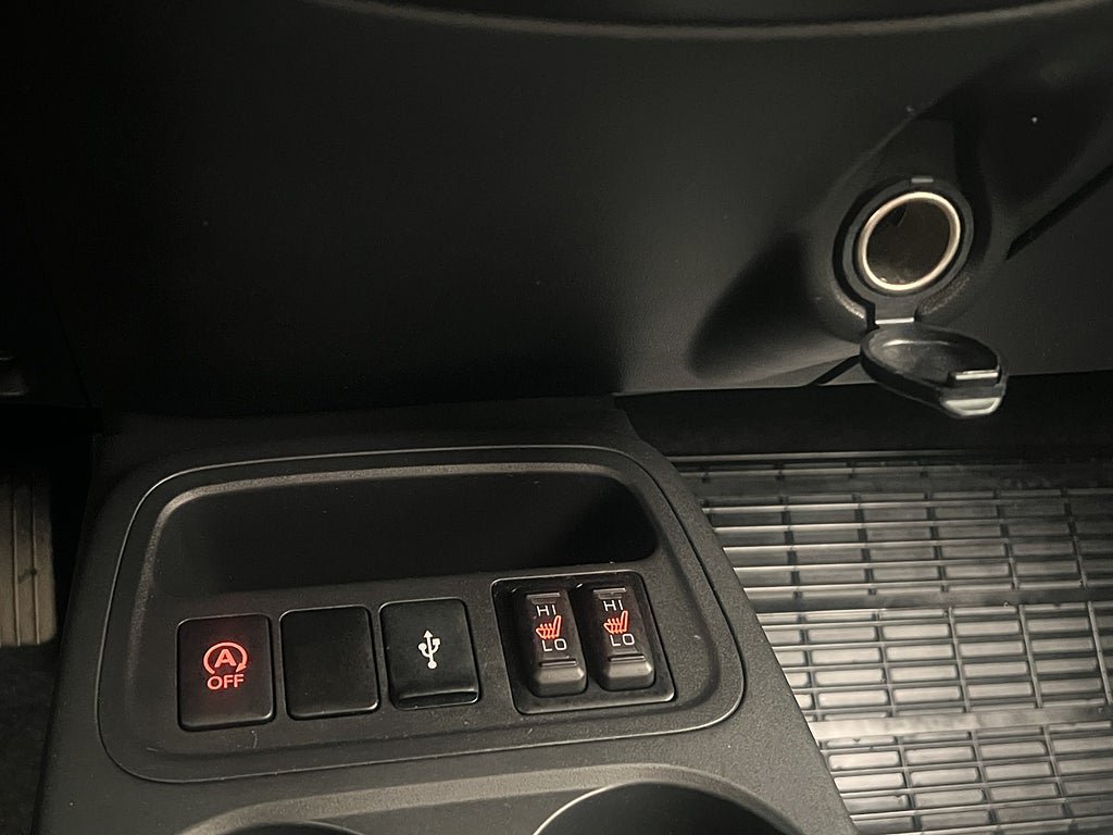 Vehicle Image 23