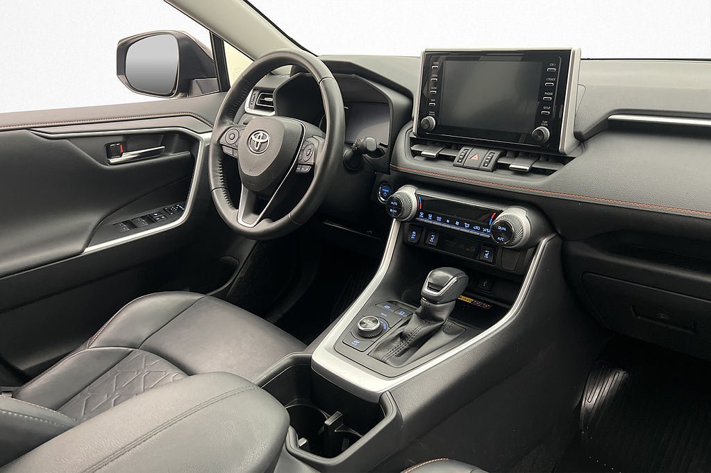 Vehicle Image 23