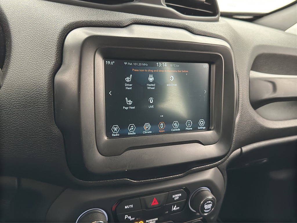 Vehicle Image 20