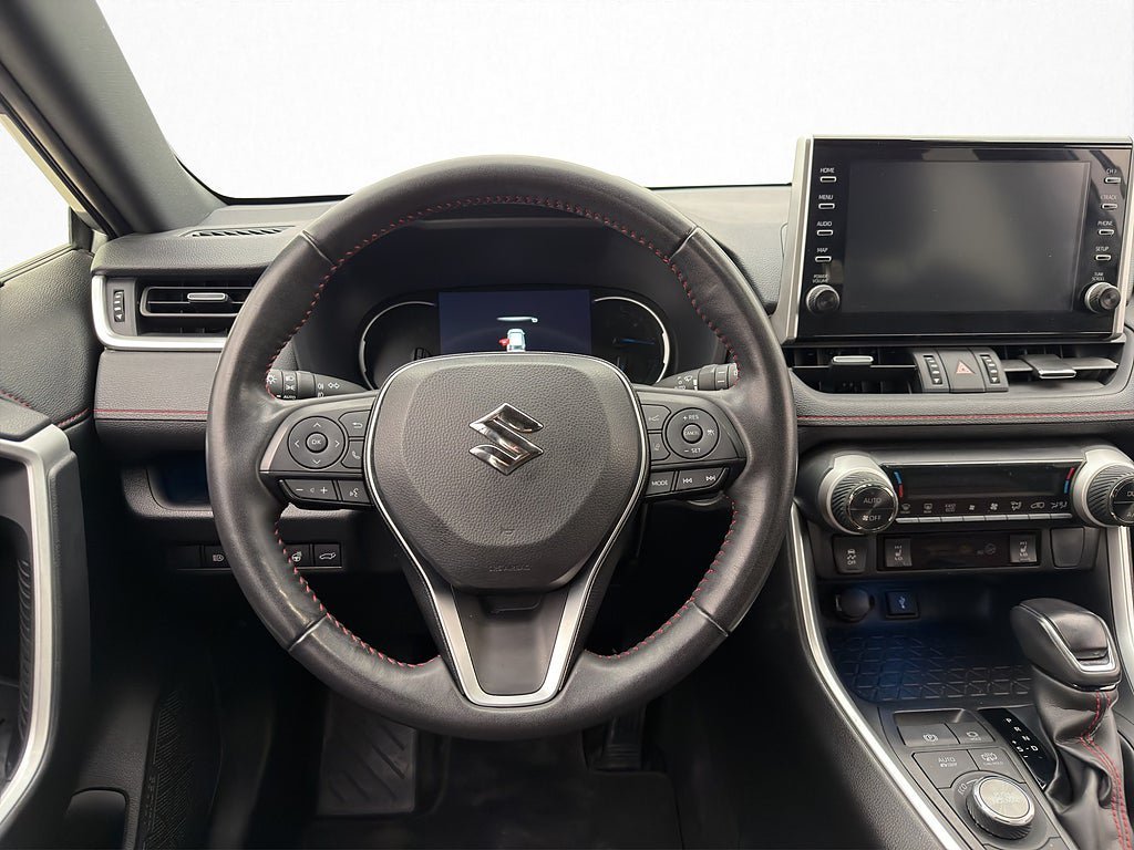 Vehicle Image 16
