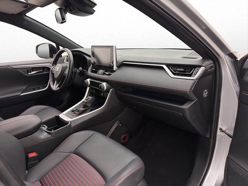Vehicle Image 30