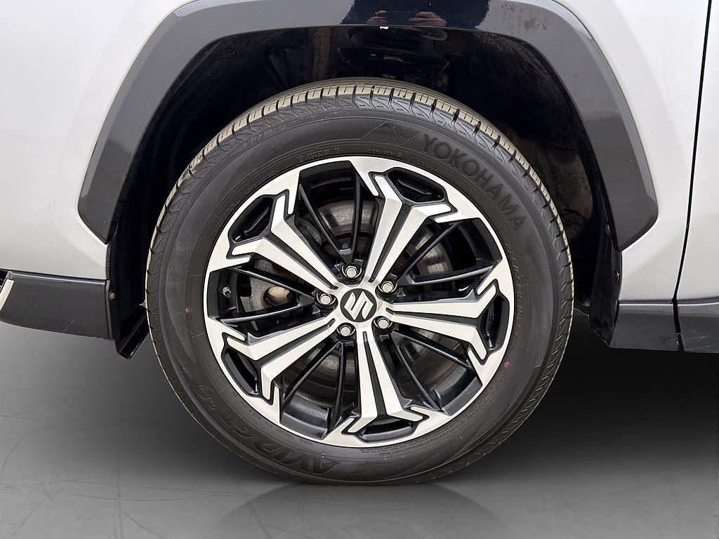 Vehicle Image 31