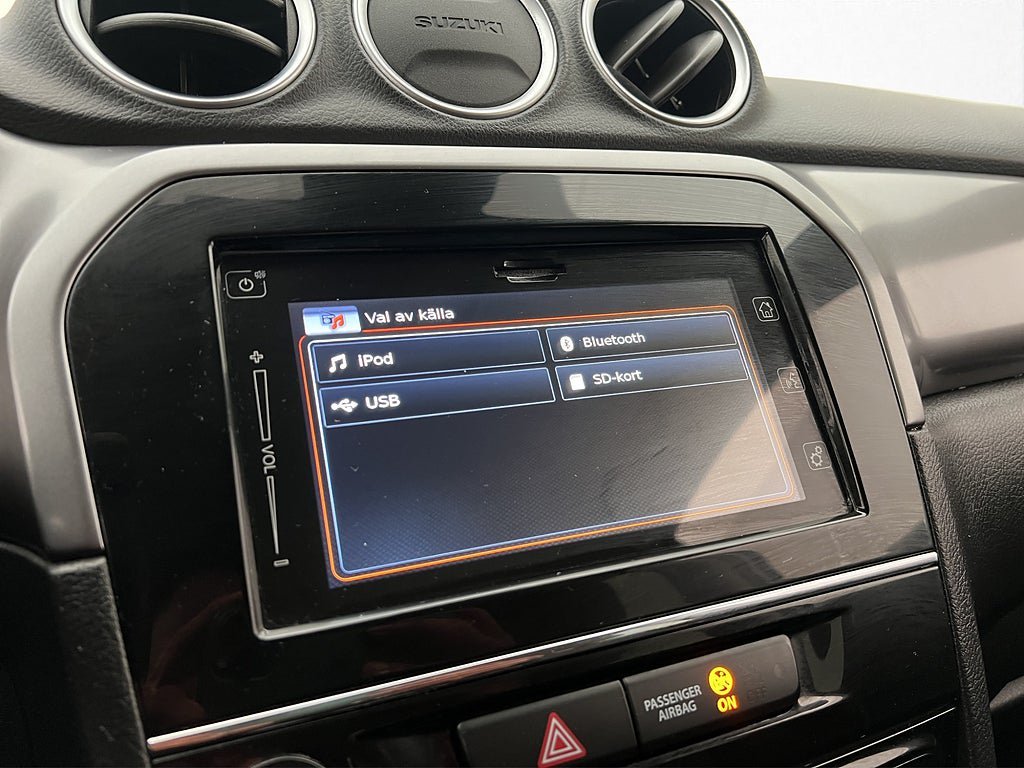 Vehicle Image 17