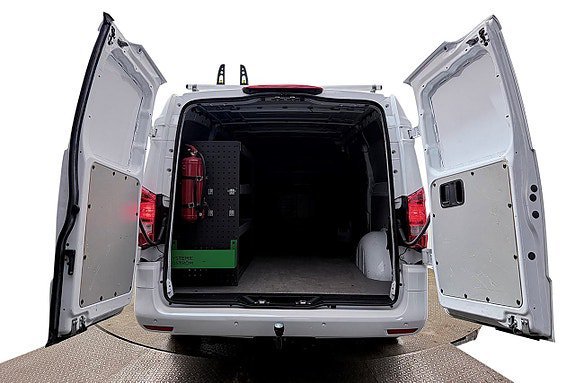 Vehicle Image 8