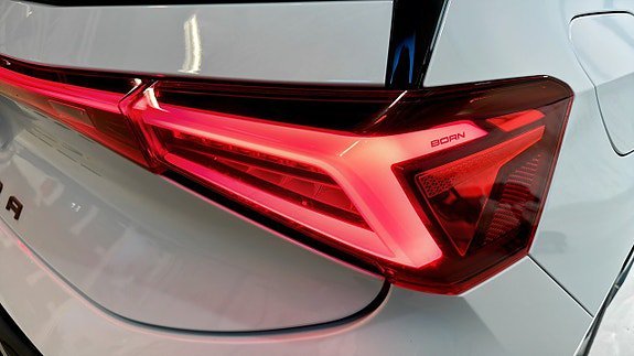 Vehicle Image 13
