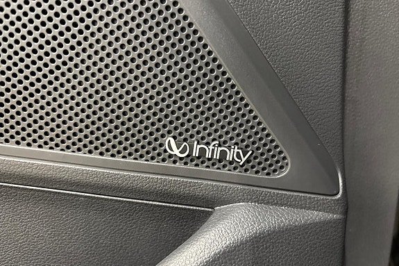 Vehicle Image 27