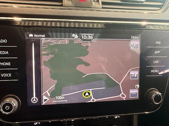 Vehicle Image 22