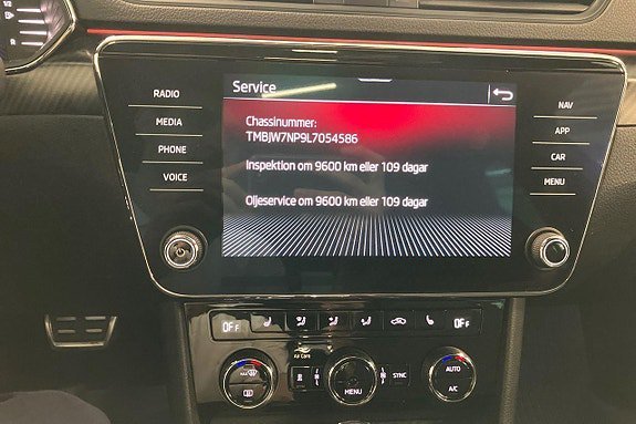 Vehicle Image 26