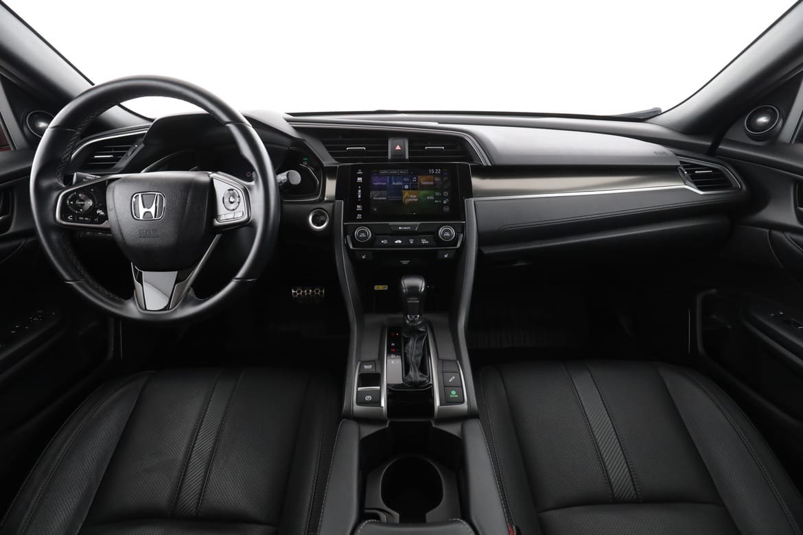 Vehicle Image 13