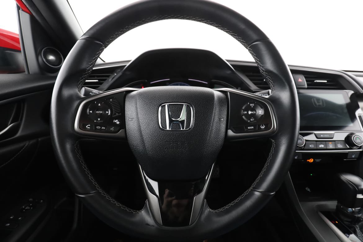 Vehicle Image 19