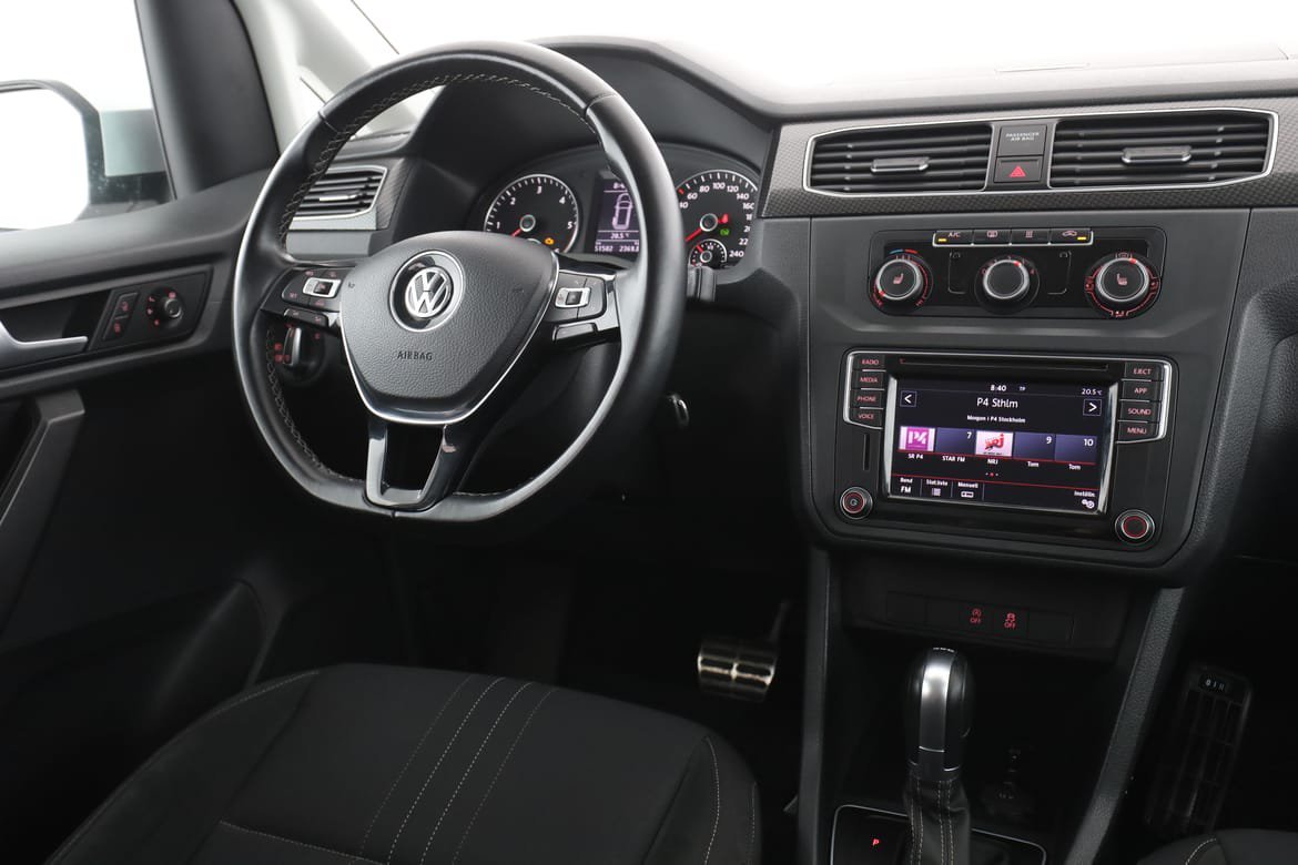 Vehicle Image 14
