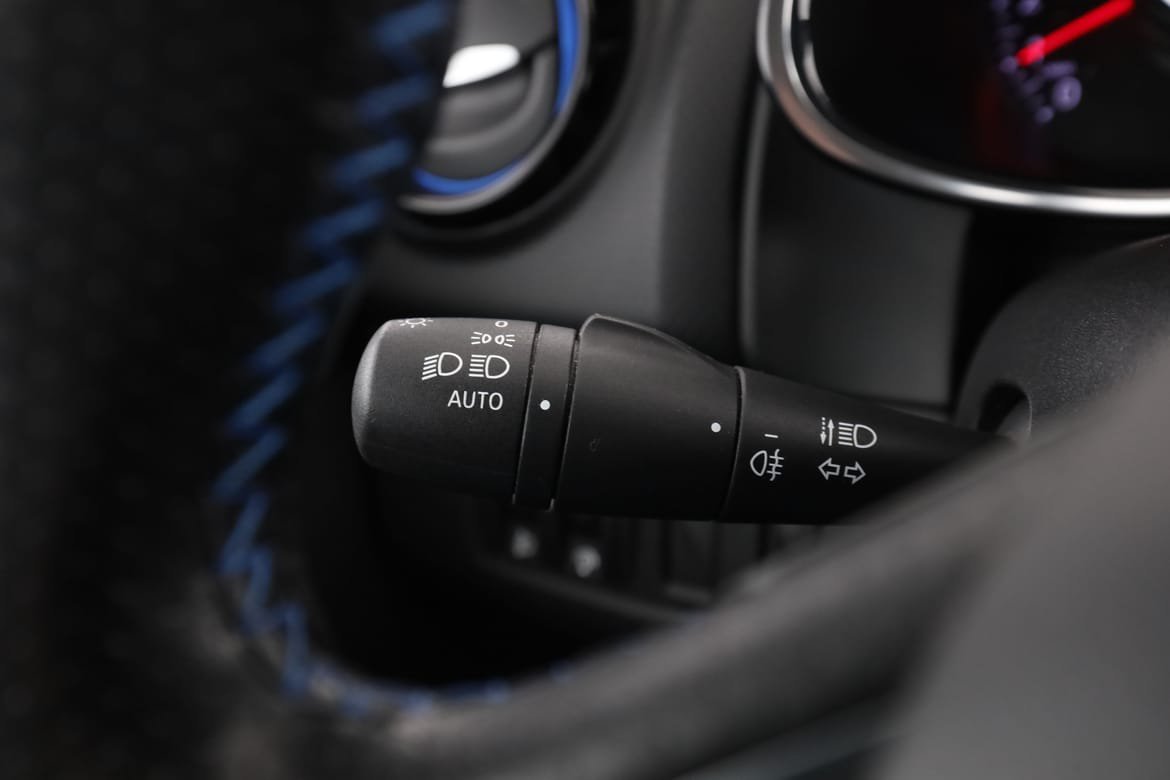 Vehicle Image 33