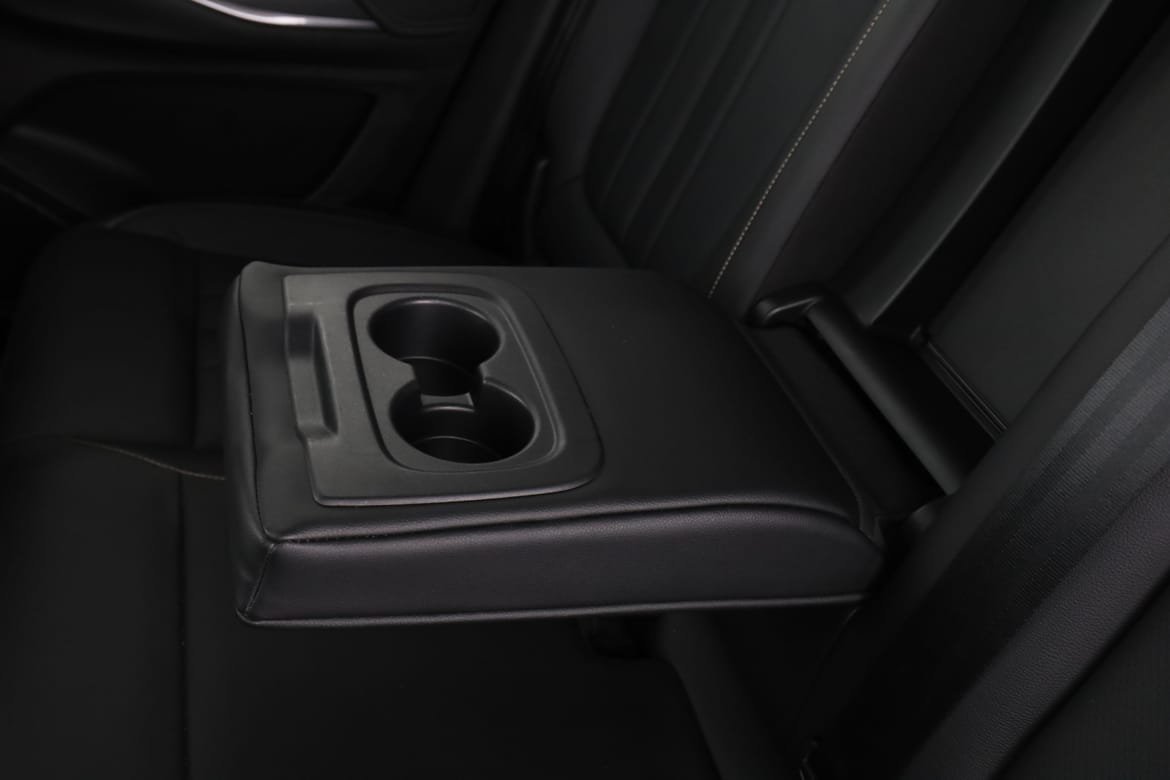 Vehicle Image 44