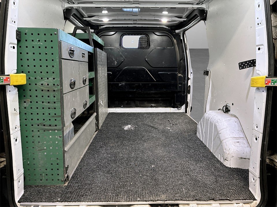 Vehicle Image 21