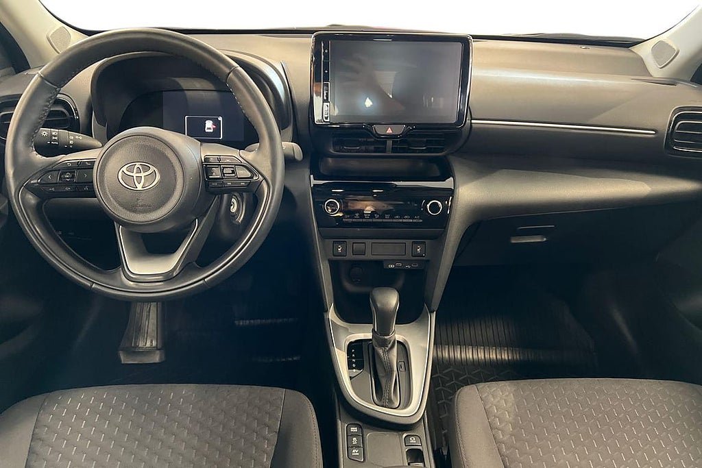 Vehicle Image 10
