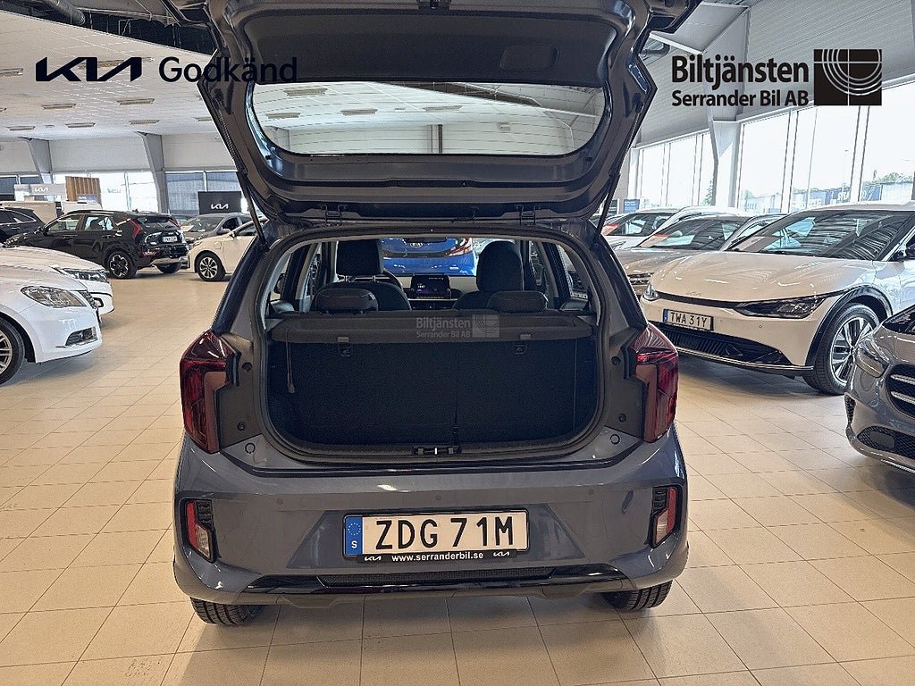 Vehicle Image 14