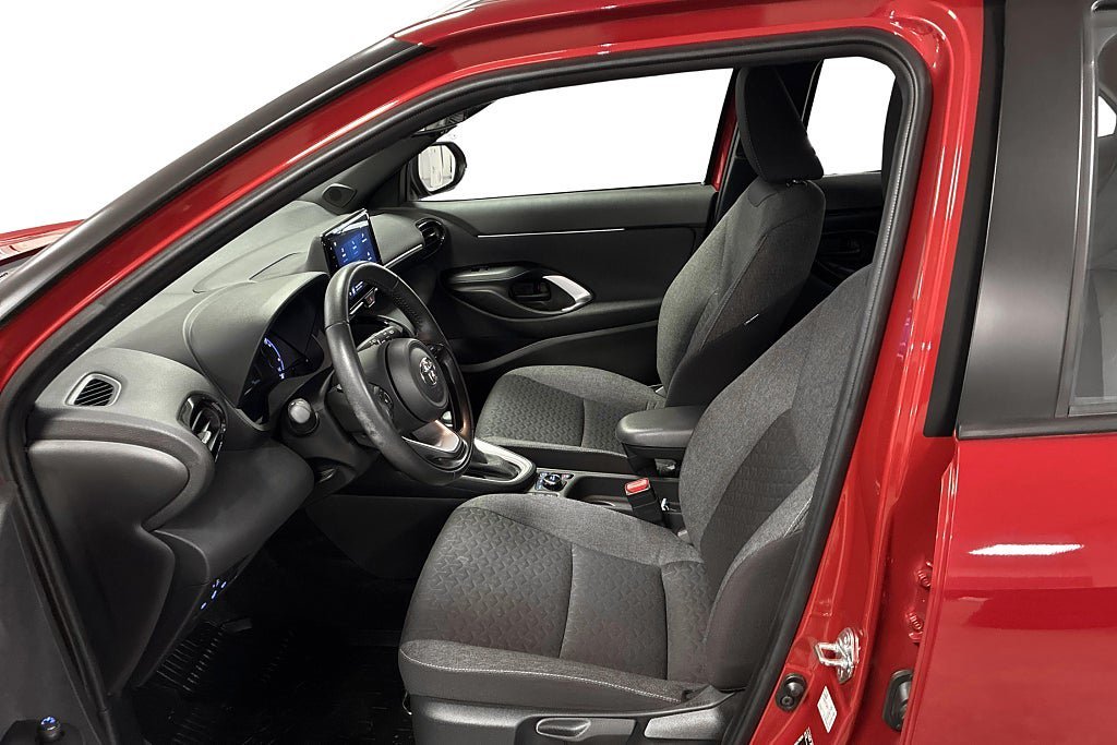Vehicle Image 13