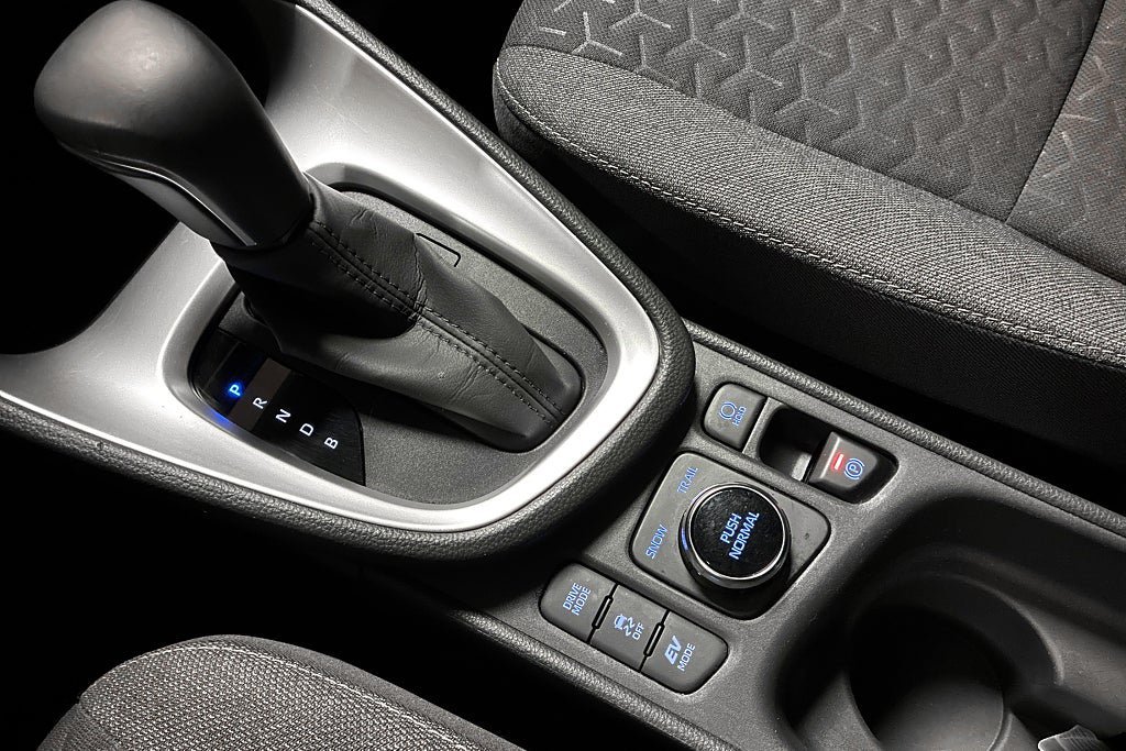 Vehicle Image 21