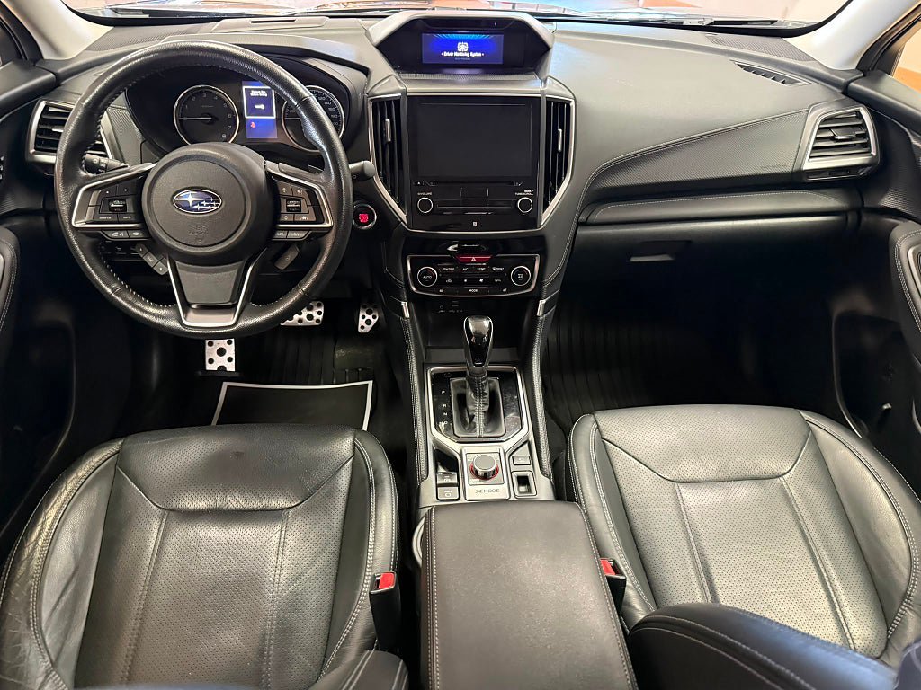 Vehicle Image 15