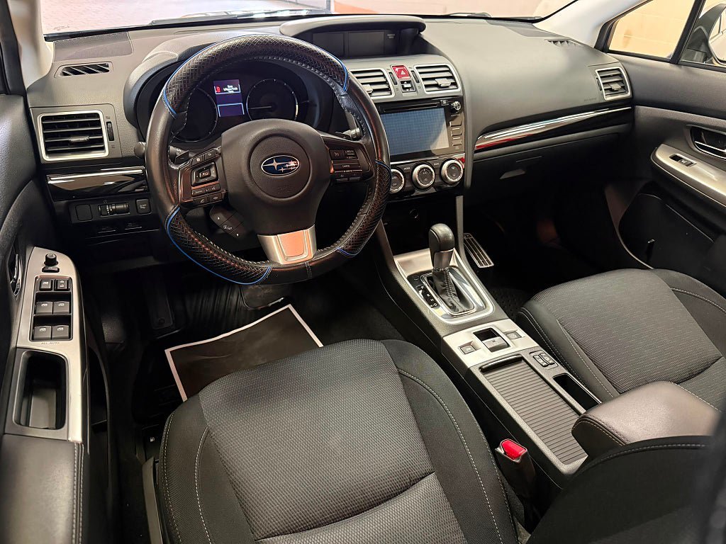 Vehicle Image 16