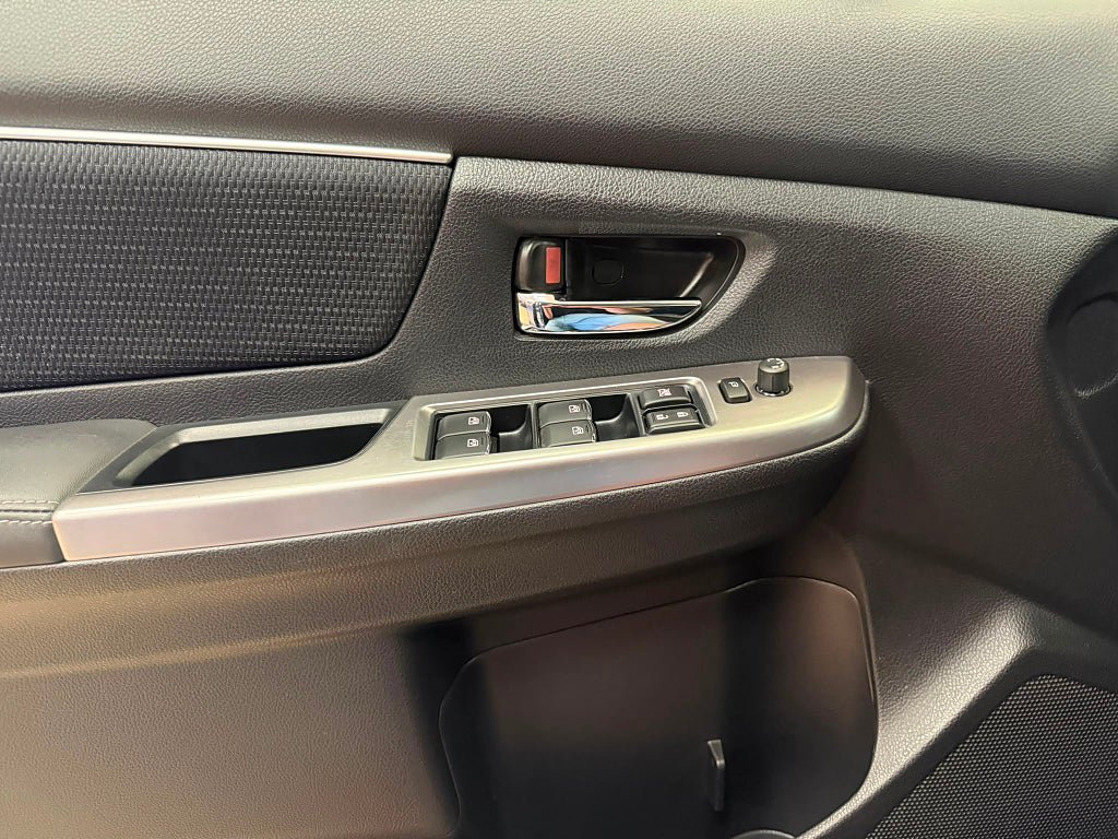 Vehicle Image 28