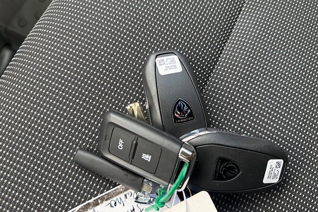 Vehicle Image 15