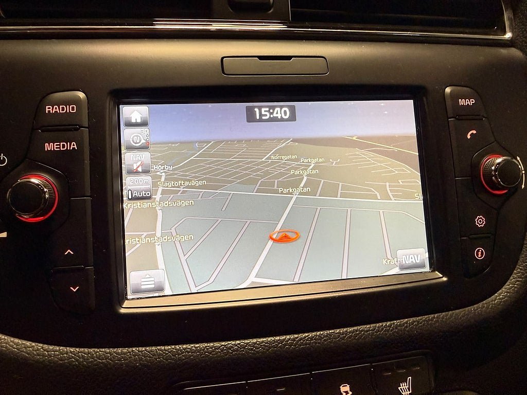 Vehicle Image 9