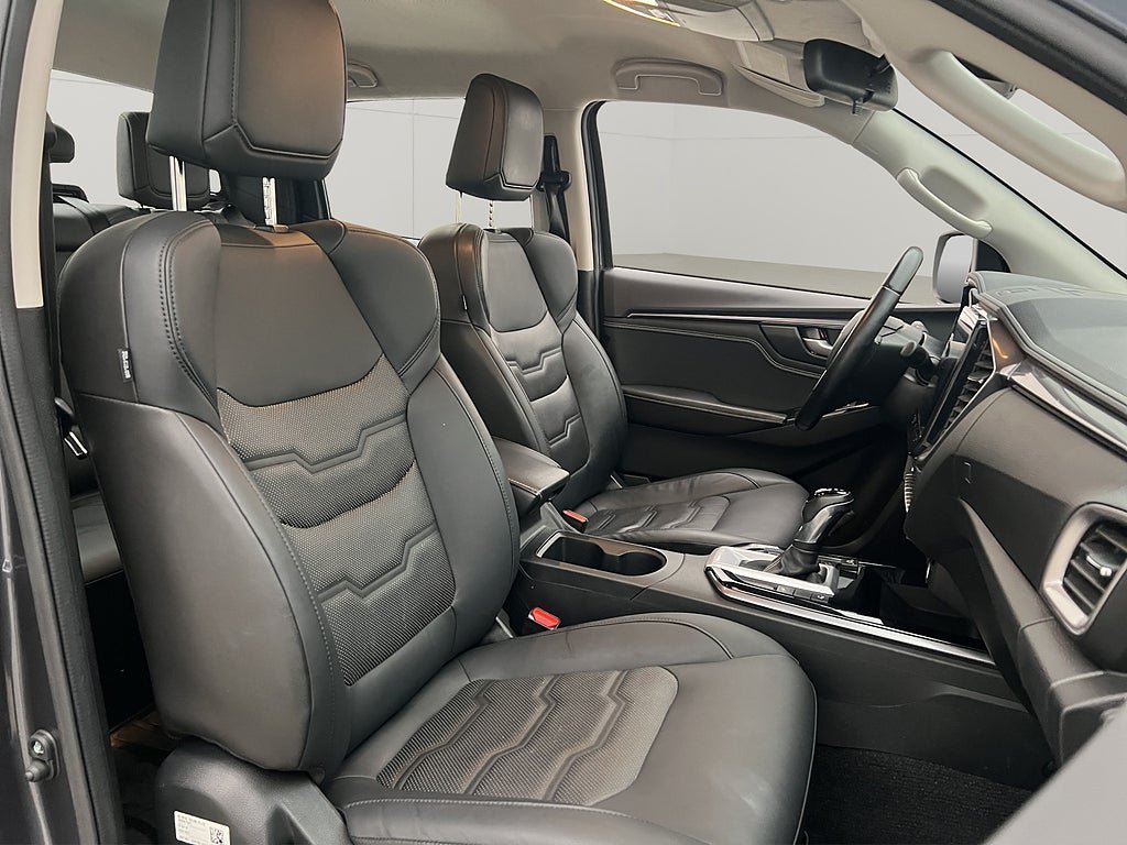 Vehicle Image 31